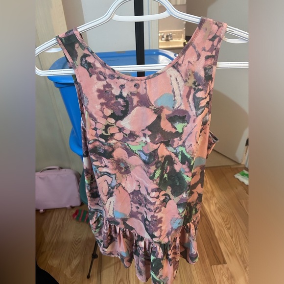 Floral Tank Top - Picture 2 of 2